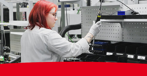 Blog post_header image_safe areas_1320x400_ESD grounding Blog post_header image_safe areas_1320x400_ESD grounding