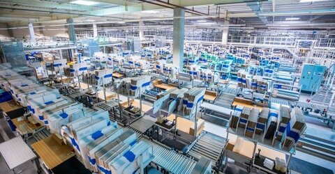 bol.com fulfillment center customer case video