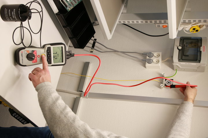 Measuring ESD Common Point Ground