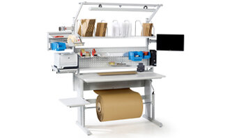 Concept workbench with hand crank adjustment